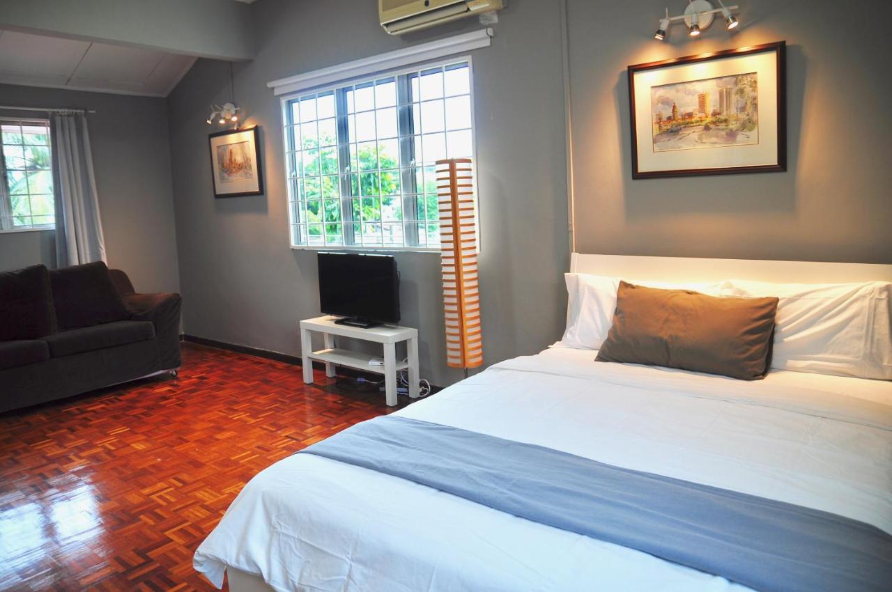 Grayhaus Spacious Bungalow & Garden Villa - Ss3 Petaling Jaya, Near Sunway - Stay Only No Events Exterior photo