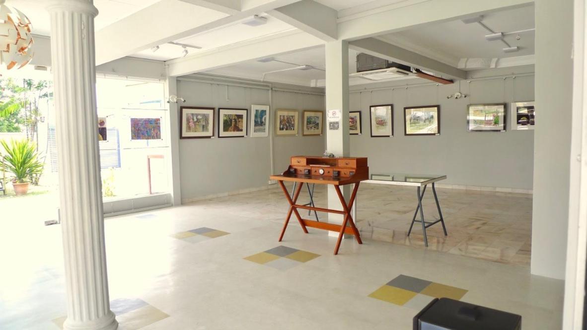 Grayhaus Spacious Bungalow & Garden Villa - Ss3 Petaling Jaya, Near Sunway - Stay Only No Events Exterior photo