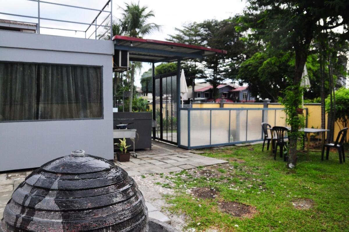 Grayhaus Spacious Bungalow & Garden Villa - Ss3 Petaling Jaya, Near Sunway - Stay Only No Events Exterior photo