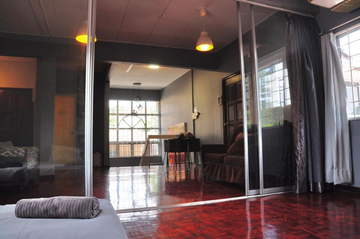 Grayhaus Spacious Bungalow & Garden Villa - Ss3 Petaling Jaya, Near Sunway - Stay Only No Events Exterior photo