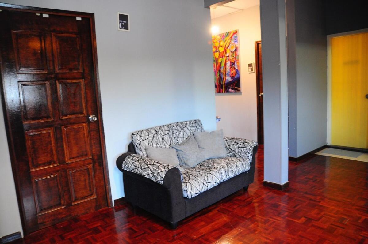 Grayhaus Spacious Bungalow & Garden Villa - Ss3 Petaling Jaya, Near Sunway - Stay Only No Events Exterior photo